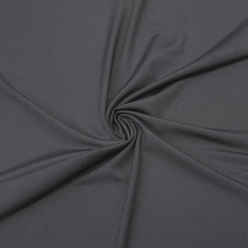 Polu-matički reciklirani najlon spandex dres
