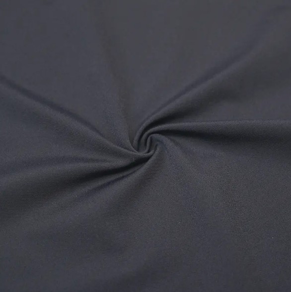 Zašto reciklirana poliesterska spandex fleece održava svoj izgled i performanse nakon višestrukih pranja?